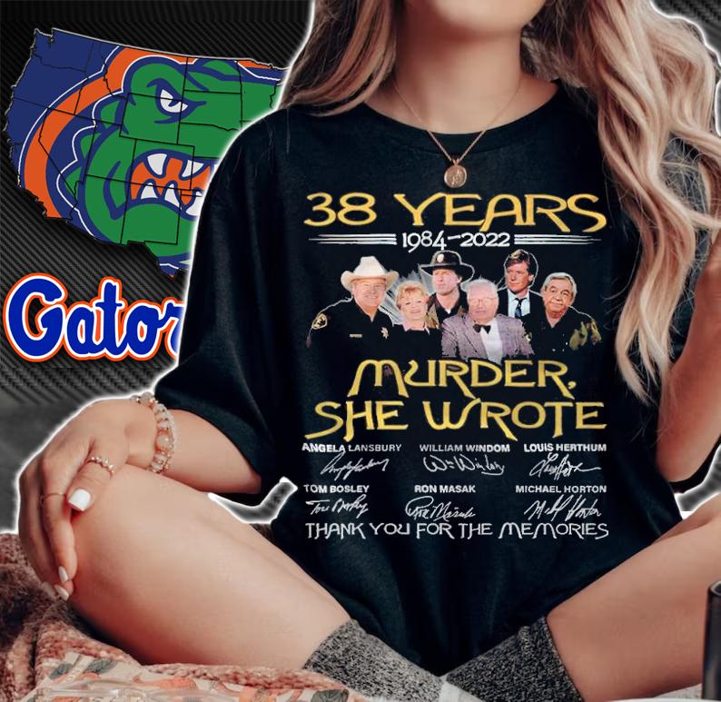 38 Years 1984-2022 Murder She Wrote Signatures Thank You For The Memories Shirt t-shirt