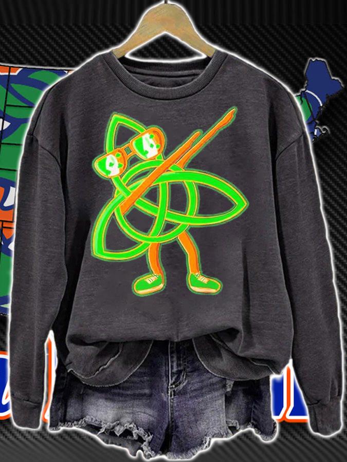 Celtic Irish Symbol St Patrick's Day Dabbing Trinity Knot T-Shirt t-shirt sweatshirt