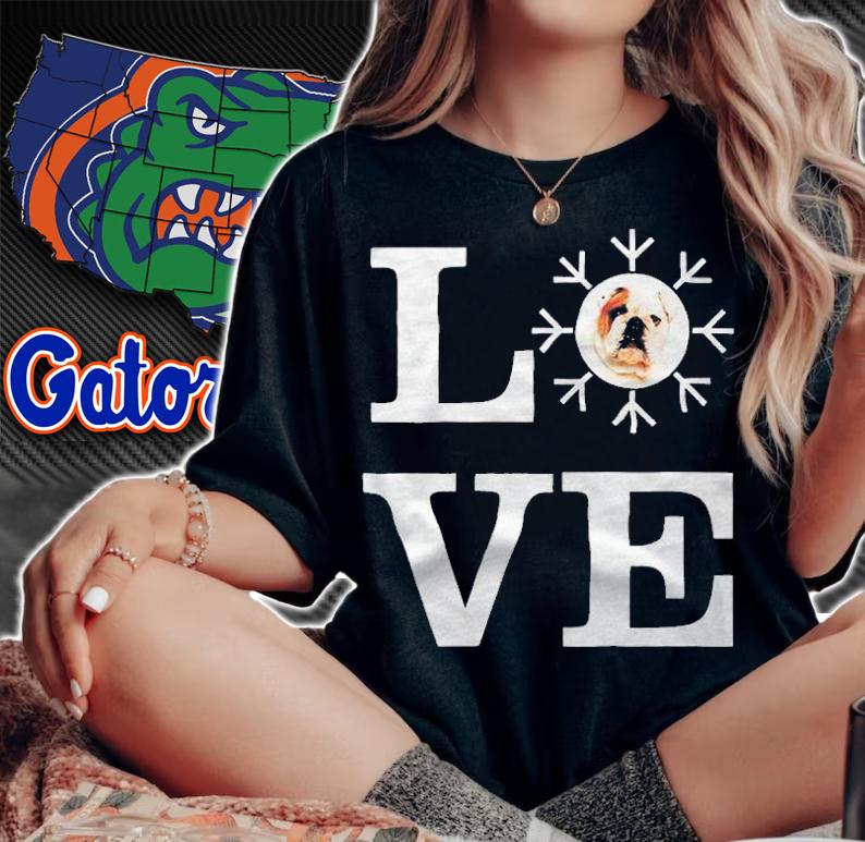 Love Snowflake Dog French Bulldog T-shirt woman shirt